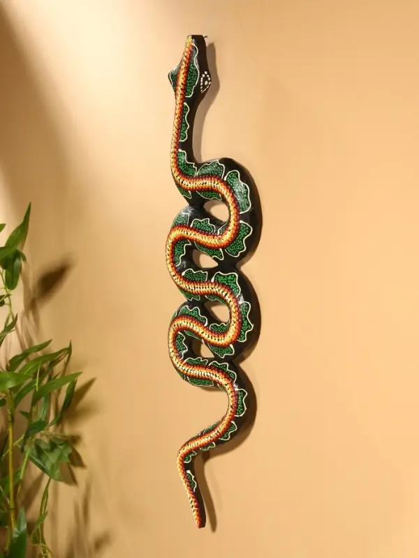 Сувенир интерьерный "Змея" дерево 50х13 см, цв. зелёный
