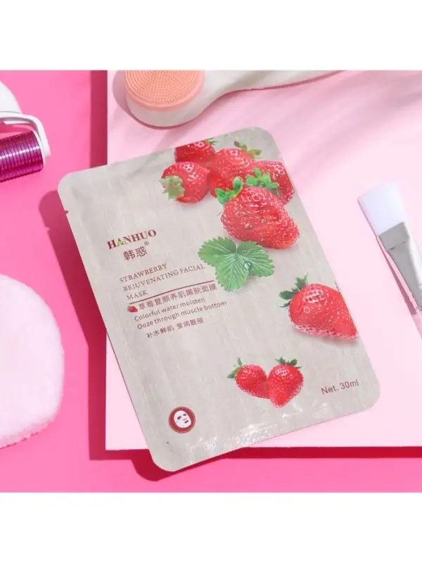 Тканевая маска для лица с клубникой, увлажняющая