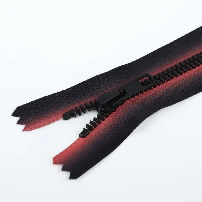 Молния &laquo;Трактор&raquo;, №5, неразъёмная, замок автомат, 18 см, красная, чёрная