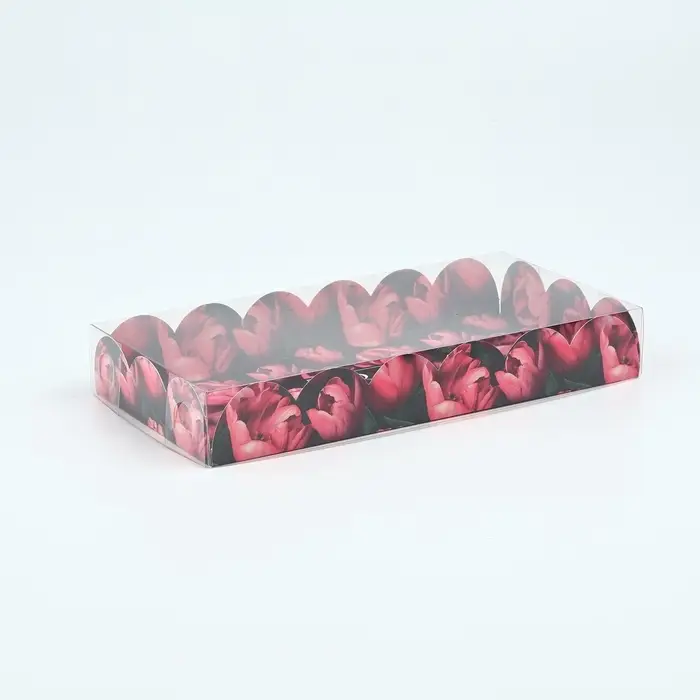 Коробка для кондитерских изделий с пластиковой крышкой &laquo;8 Марта&raquo;, 10.5 х 21 х 3 см