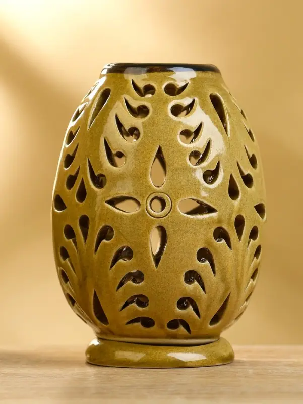 Аромалампа с крышкой &laquo;Вазочка&raquo;, 9&times;9&times;12 см, керамика, чёрно-коричневая