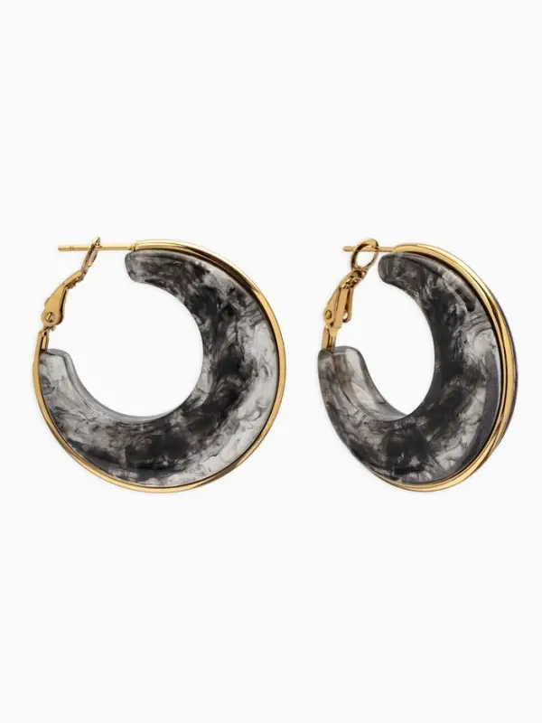 Серьги-кольца акрил "Тренд", цвет чёрный в золоте