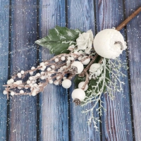 Декор "Зимнее очарование" яблоко ягоды цветок в белом, 25 см