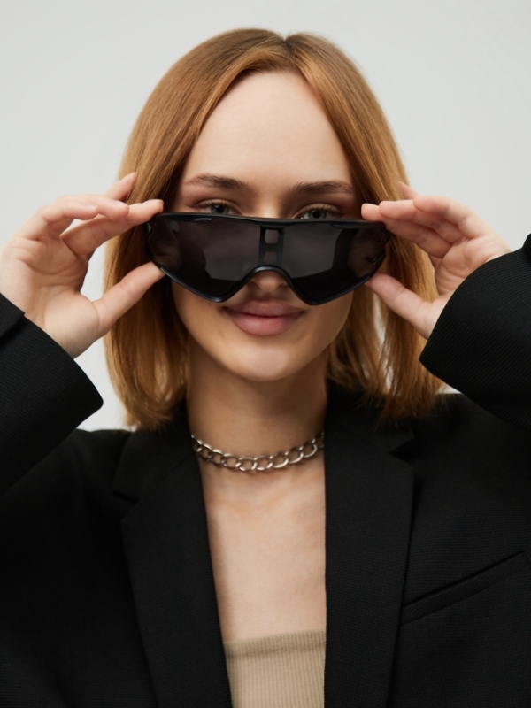 Очки солнцезащитные спортивные, uv 400, ширина 16.6 см, дужка 13.2 см, высота 6.1 см