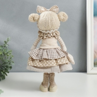 Кукла интерьерная "Малышка с бантом в волосах, с цветочком" 35,5х13,5х20 см