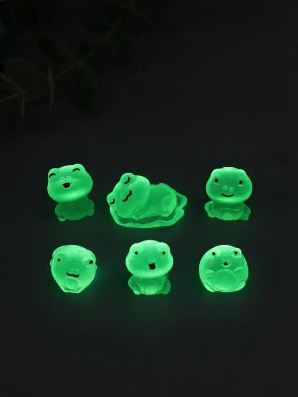 Сувенир эпоксидная смола флюоресцентный "Лягушата" набор 6 шт 3,2х2,5х2 см