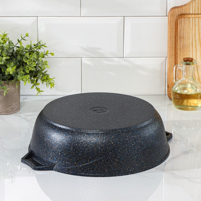 Жаровня &laquo;Гранит Star&raquo;, 4 л, d=30 см, стеклянная крышка, антипригарное покрытие, тёмно-синий