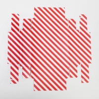 Коробка под 9 конфет с ячейками &laquo;Сладкий подарок&raquo; 14,5 х 14,5 х 3,5 см, Новый год