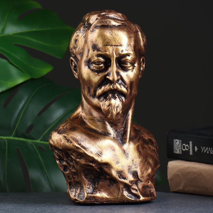 Бюст Дзержинского Ф.Э., бронза 17х24см Бюст Дзержинского Ф.Э., бронза 17х24см