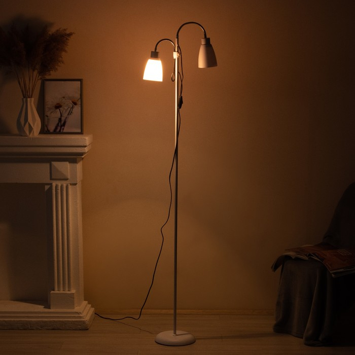 Торшер 19024/2WT E27 40Вт белый 22х22х160 см