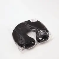 Подушка для путешествий бархатная "Прошу не беспокоить", черная, 28 х 30 х 9  см