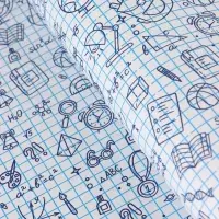 Бумага упаковочная крафт &laquo;Школьная пора&raquo;, голубой/синий на белом фоне 0.7&times;10&plusmn;5% м