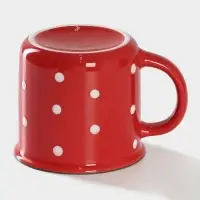 Кружка фарфоровая Доляна &laquo;Божья коровка&raquo;, 370 мл, цвет красный