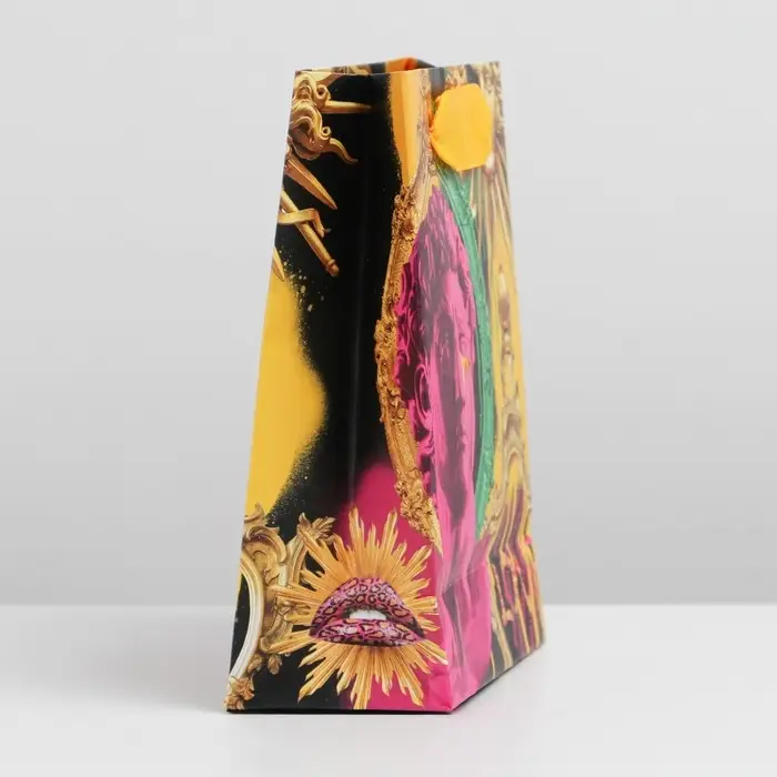 Пакет подарочный ламинированный, упаковка, &laquo;Арт фри&raquo;, S 12 х 15 х 5.5 см