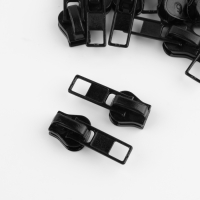 Бегунок автоматический для молнии &laquo;Трактор&raquo;, №5, 10 шт, цвет чёрный