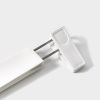 Вешалка для брюк и юбок Доляна, 31&times;16 см, с зажимами, цвет белый