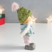 Сувенир полистоун подвеска "Мальчик в зелёной шапке и голубом пиджаке" 6,5х5х13 см