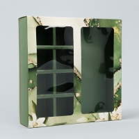 Коробка под 8 конфет и шоколад с ячейками, кондитерская упаковка &laquo;Любимому учителю&raquo; 18 х 18 х 4 см