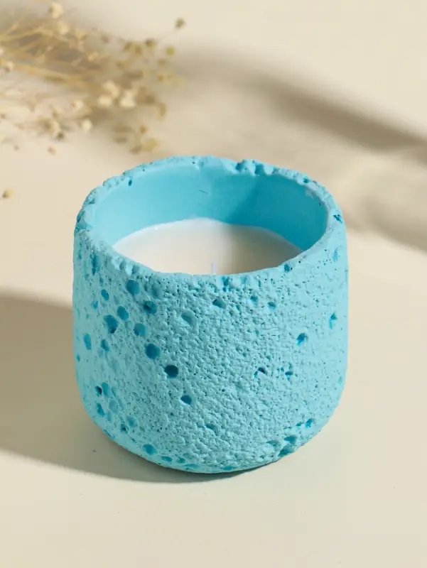 Свеча в вулканическом подсвечнике "Лава" голубая 8,5х8,5х7,5 см