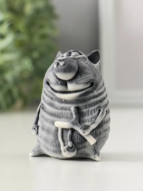 Сувенир "Кот хулиган с рогаткой" 7 см