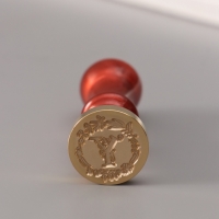 Печать для сургуча с пластиковой ручкой "Венок с буквой Y" 2,5х2,5х6,3 см