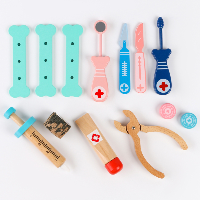 Игровой набор &laquo;Играем в доктора&raquo; мягкий кейс 22&times;15&times;14 см