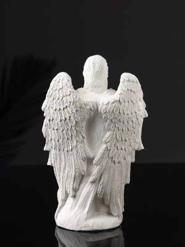 Фигура "Архангел Михаил" 14х9х4 см, натуральный гипс