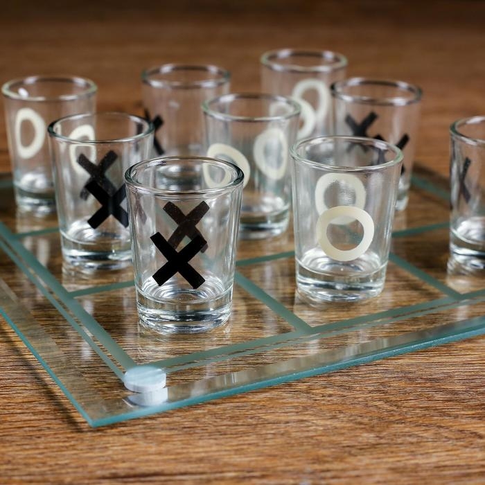 Игра "Пьяные Крестики-нолики", 9 стопок, доска 20 х 20 см