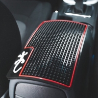 Массажный коврик подлокотника, ящерица с красной окантовкой, 26&times;15 см