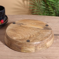 Блюдо " Оливковая ветвь" дерево манго 25х25х4,5 см