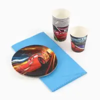 Посуда одноразовая бумажная на 10 персон: стаканы, тарелки, скатерть, Машинки