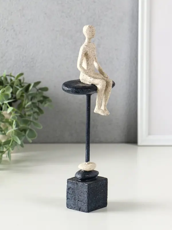 Сувенир полистоун "Абстракция. Человек на краю" серый с бежевым 9,5х6х27  см