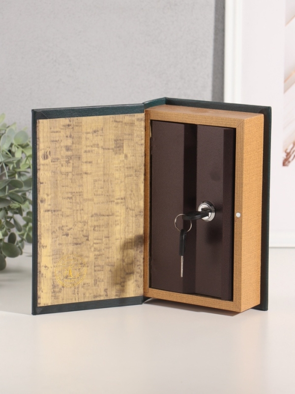 Сейф-книга дерево кожзам "Финансовый рынок" тиснение 21х13х5 см