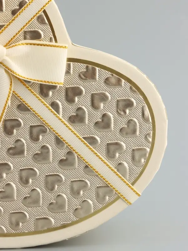 Набор коробок 3 в 1 сердца 22 х 20 х 9;  18.5 х 17 х 7.5; 16 х 14 х 6 см