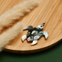 Подвеска &laquo;Галиотис&raquo; черепаха, цветная в серебре