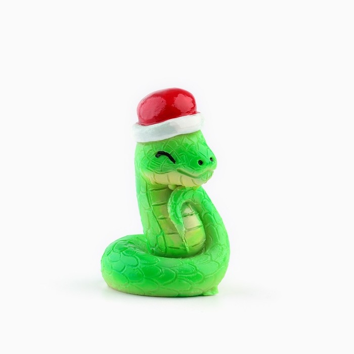 Фигурка 2025 &laquo;Новогодняя коллекция: Змея с сердцем&raquo;, 3,5 х 3,2 см