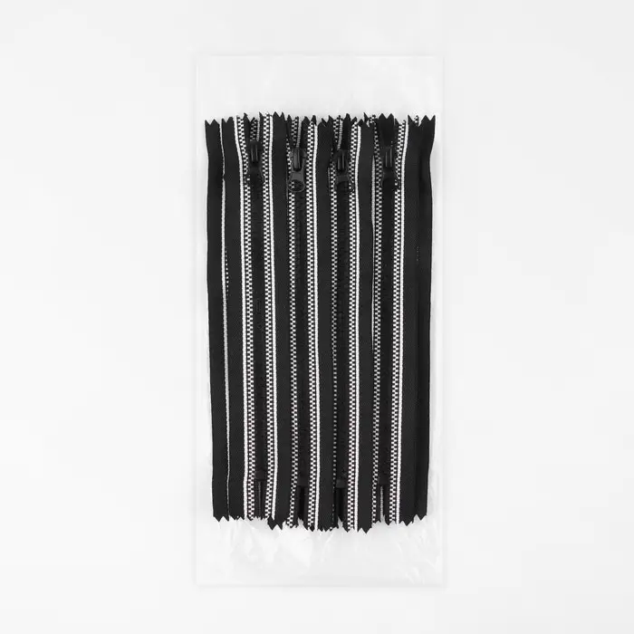 Молния &laquo;Трактор&raquo;, №5, неразъёмная, замок автомат, 18 см, чёрная, белая