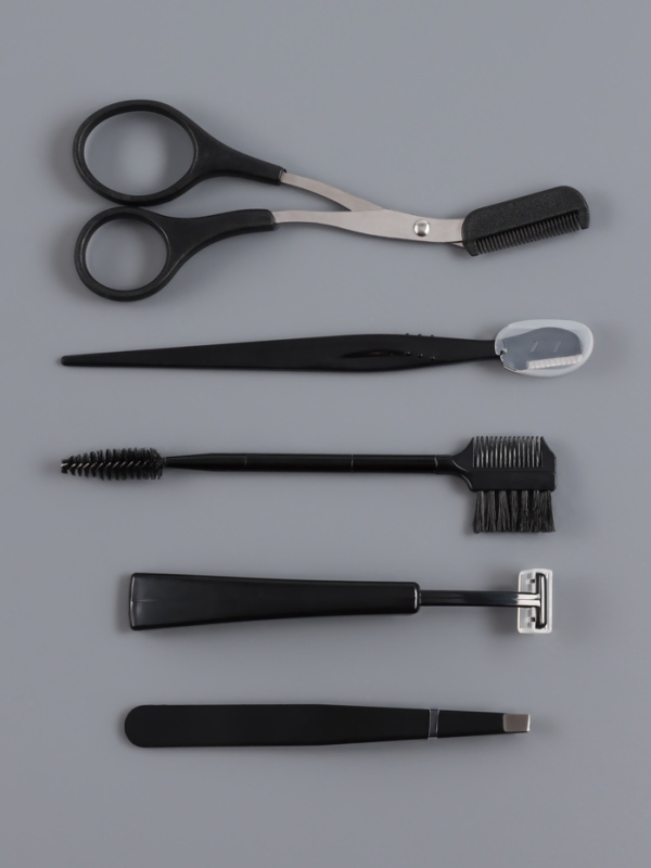 Набор для коррекции бровей, 5 шт.: пинцет, ножницы, 2 бритвы, щётка-расчёска