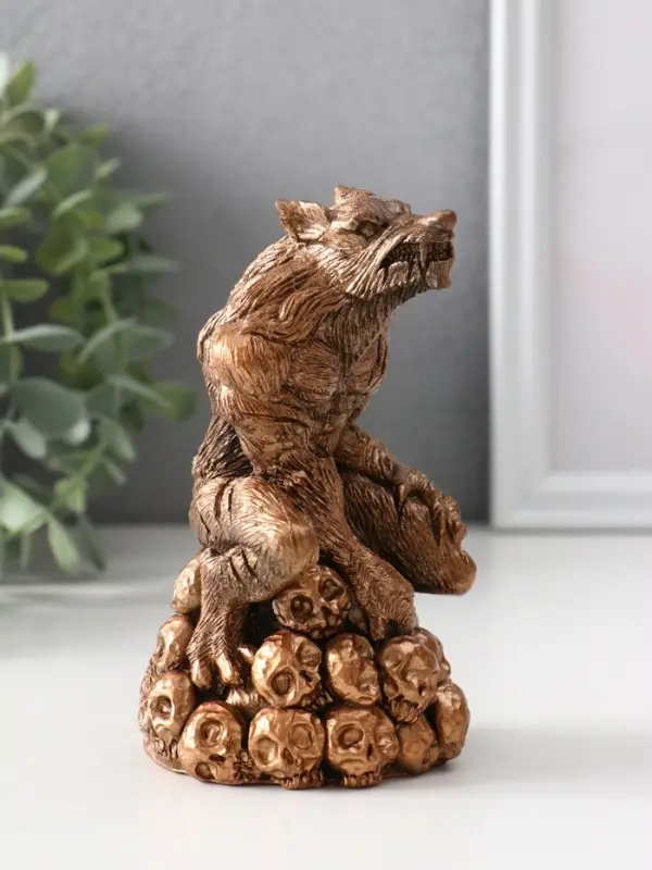 Фигура &laquo;Оборотень&raquo;, 12&times;7.5&times;7.5 см, бронза