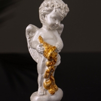 Ангел с рогом изобилия, 8,5х3 см, перламутр