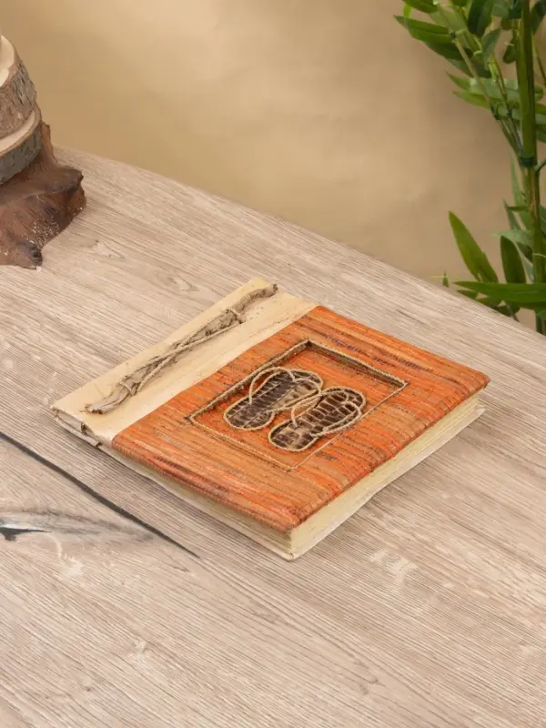 Фотоальбом "Шлепанцы" 10 листов, 19х19х2 см, цв. оранжевый