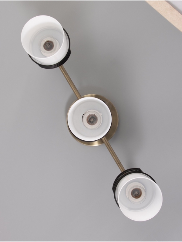 Люстра "Кипр" 3х40Вт Е27 латунь/черный 52х26х26см