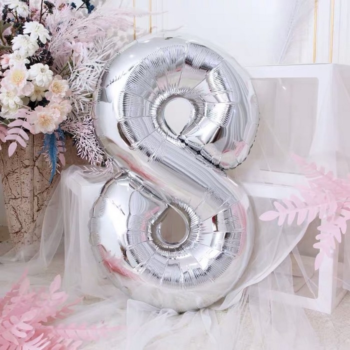 Шар фольгированный 40", цифра 8, цвет серебряный