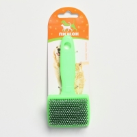 Пуходерка пластиковая мягкая с закругленными зубьями, малая, 6 х 13,5 см, зелёная