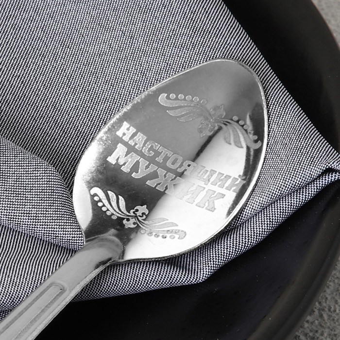 Ложка чайная с гравировкой &laquo;Взрывной характер&raquo;, на подарочной открытке, 3 х 14 см.