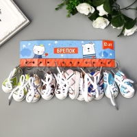 Брелок резина "Клетчатый кед" МИКС 3,5х7х3,5 см