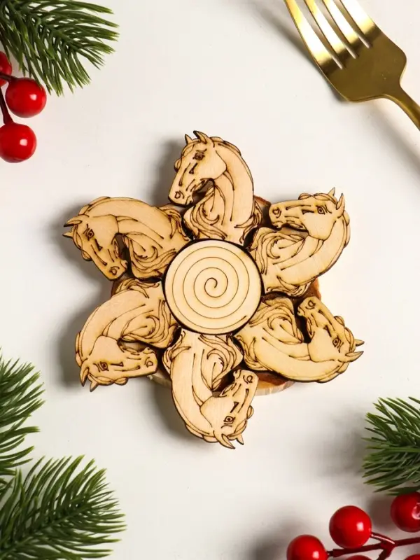 Подставка под горячее Лошадь Красотка , 11см, можжевельник