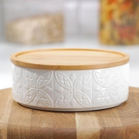 Банка для сыпучих продуктов BellaTenero &laquo;Листья&raquo;, 500 мл, 13&times;9.5 см, с бамбуковой крышкой, фарфор, белая