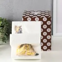 Подсвечник полистоун "Африканка в золотом платье с цветами" d=4,5 см 10,5х12х16 см