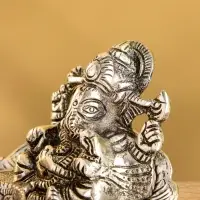 Подставка под благовония &laquo;Ганеша на листе&raquo;, 12.5&times;10&times;6.7 см, алюминий